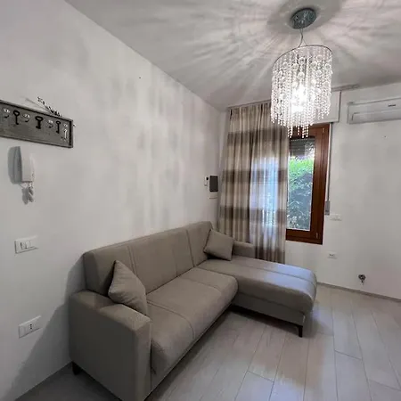 Дом отдыха Giada Family House