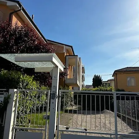 Дом отдыха Giada Family House Сенигаллия